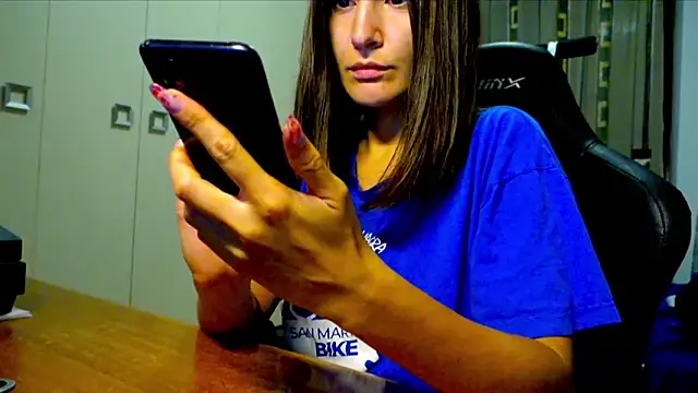 GodlyTheia online show from September 2025 08:01:01 PM