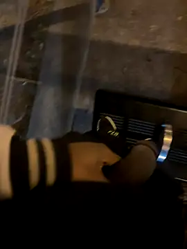 blacklonggg online show from November 2025 09:30:01 AM