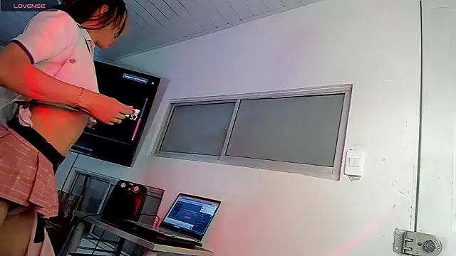 stormytt  online show from January 2025 10:56:01 PM