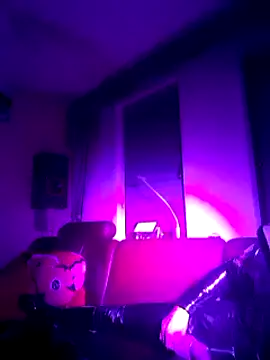 Crystalbitchx online show from March 2025 02:45:01 AM