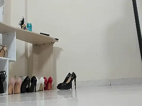 emely garcia online show from January 2025 11:28:01 PM