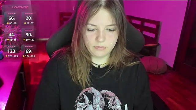 XNirvanaX online show from March 2026 03:43:02 AM