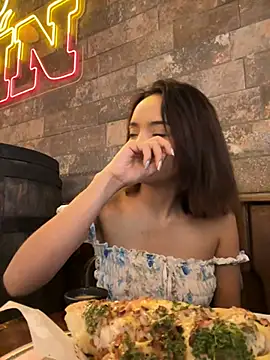 Irina Grant online show from December 2024 01:35:01 AM