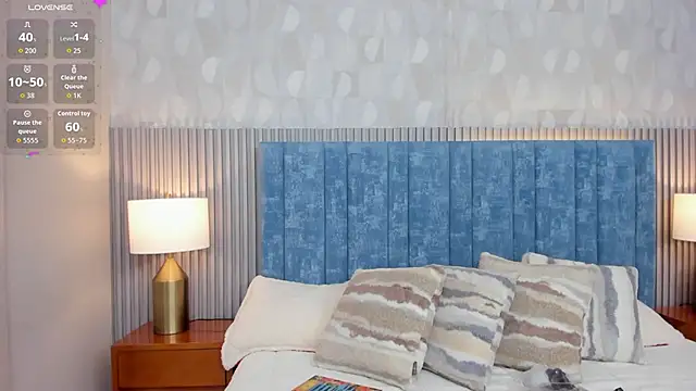 Snapshot of Sammy_Fit_ chatting on October 2025 12:24:01 PM Sammy Fit online show from October 2025 12:24:01 PM