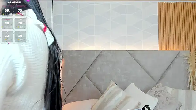 Snapshot of Sammy_Fit_ chatting on December 2025 12:22:01 PM Sammy Fit online show from December 2025 12:22:01 PM