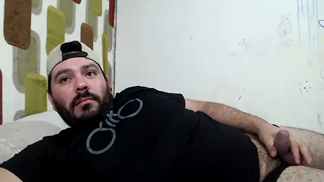 lucasprloco online show from December 2024 12:13:01 AM