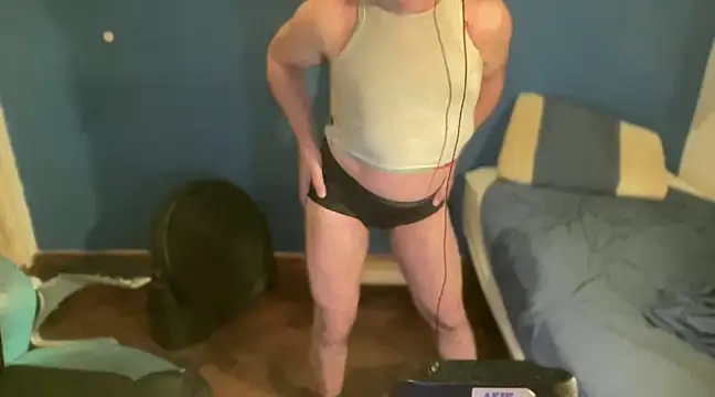 Snapshot of Fabrissi chatting on February 2025 06:34:02 PM Fabrissi online show from February 2025 06:34:02 PM