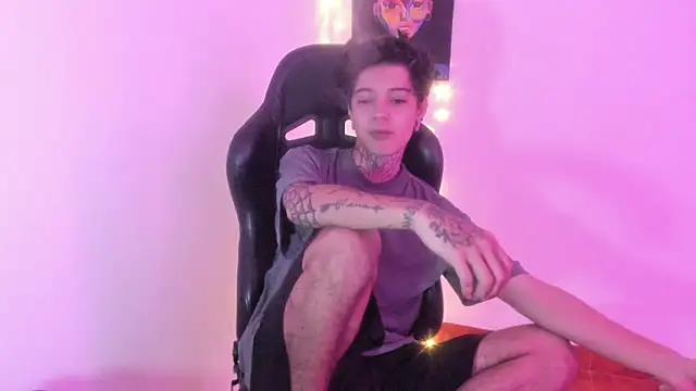 Snapshot of saad_man chatting on December 2024 09:20:02 PM saad man online show from December 2024 09:20:02 PM