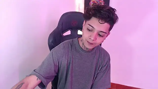 Snapshot of saad_man chatting on January 2025 07:50:02 PM saad man online show from January 2025 07:50:02 PM