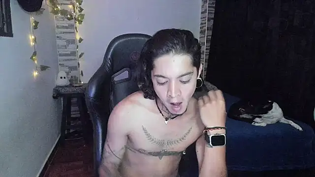 Snapshot of saad_man chatting on November 2025 12:43:01 AM saad man online show from November 2025 12:43:01 AM