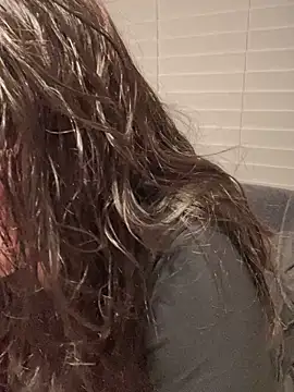 Snapshot of drizzypeach602 chatting on January 2025 02:16:02 AM drizzypeach602 online show from January 2025 02:16:02 AM