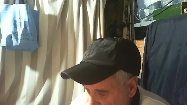 nonnomaturobisex online show from November 2025 09:07:02 AM