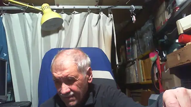nonnomaturobisex online show from April 2026 03:39:01 PM