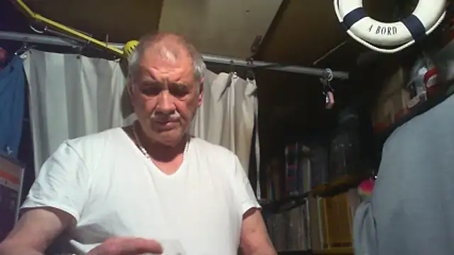nonnomaturobisex online show from April 2026 05:30:01 PM