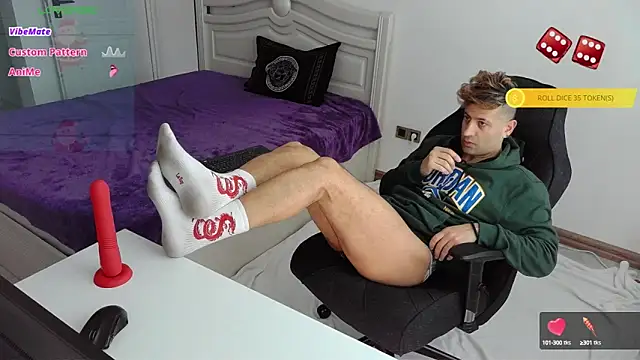 Snapshot of madmaxxx1989 chatting on January 2025 07:30:01 AM madmaxxx1989 online show from January 2025 07:30:01 AM