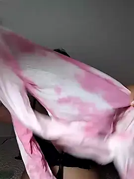 Snapshot of Van3orgasm4me chatting on March 2025 06:22:01 PM Van3orgasm4me online show from March 2025 06:22:01 PM