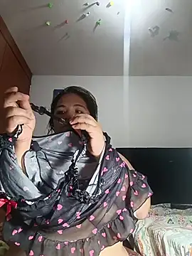 Snapshot of Van3orgasm4me chatting on November 2025 07:56:01 PM Van3orgasm4me online show from November 2025 07:56:01 PM