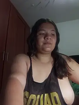 Snapshot of Van3orgasm4me chatting on April 2026 11:29:02 AM Van3orgasm4me online show from April 2026 11:29:02 AM