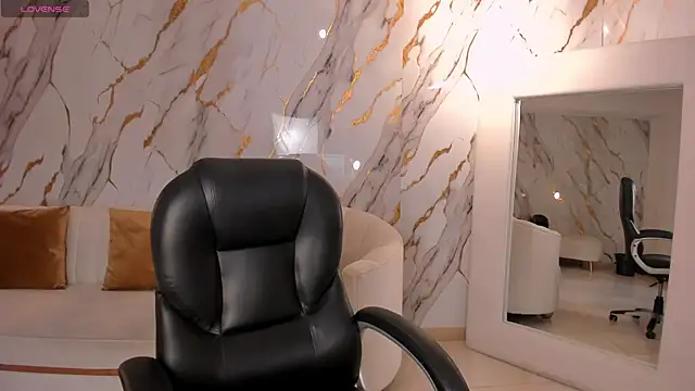 Snapshot of LexieWayne chatting on February 2026 12:47:02 PM LexieWayne online show from February 2026 12:47:02 PM