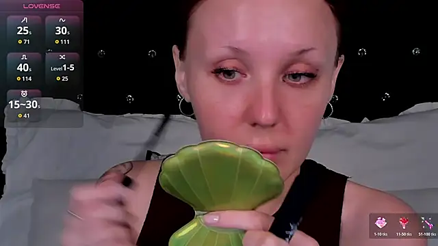 LianaFord online show from May 2026 07:17:02 AM
