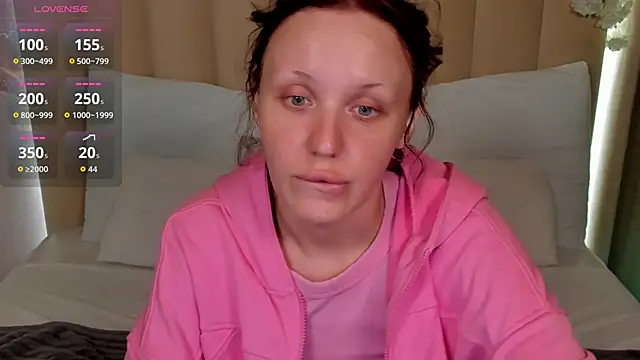 LianaFord online show from May 2026 04:30:01 AM
