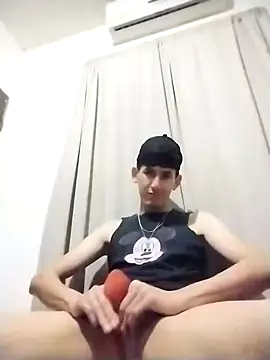 Snapshot of BIG___BEN chatting on December 2024 02:33:02 AM BIG BEN online show from December 2024 02:33:02 AM