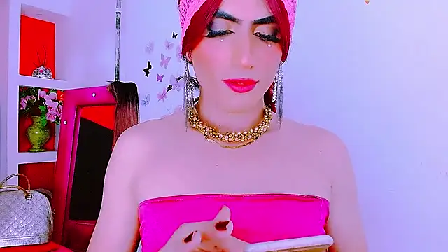 Snapshot of priscilahotker chatting on January 2025 10:01:01 AM priscilahotker online show from January 2025 10:01:01 AM