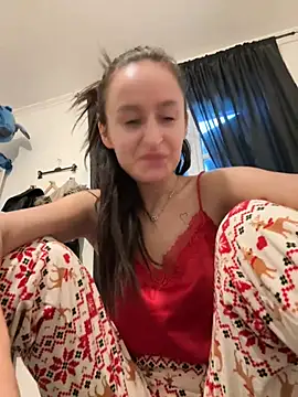 Zeyna1 online show from December 2024 02:49:01 PM