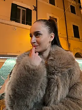 Zeyna1 online show from December 2024 11:05:02 PM