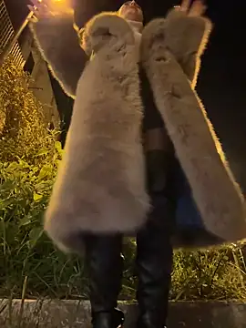 Zeyna1 online show from December 2024 11:28:01 PM