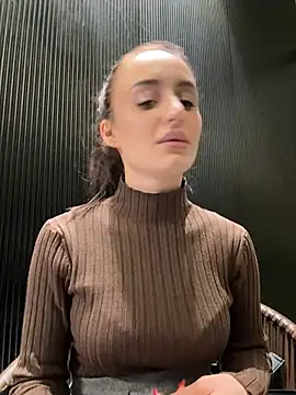 Zeyna1 online show from January 2025 12:16:02 AM