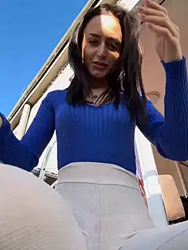 Zeyna1 online show from January 2025 01:42:01 PM