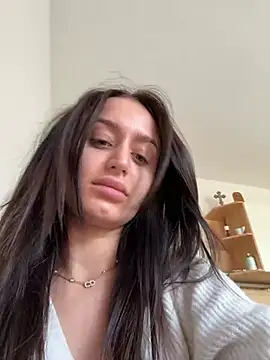 Zeyna1 online show from March 2025 10:24:02 AM