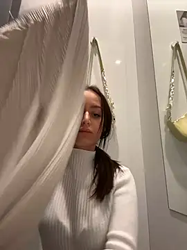 Zeyna1 online show from March 2025 10:37:02 AM