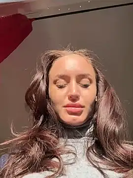 Zeyna1 online show from March 2025 03:53:02 PM