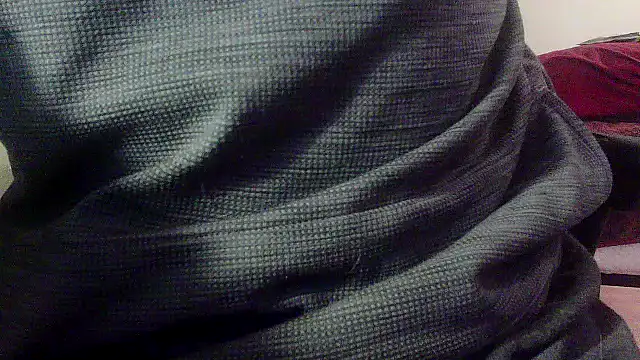 Snapshot of OralDesires2 chatting on December 2024 02:34:02 AM OralDesires2 online show from December 2024 02:34:02 AM