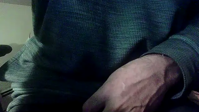 Snapshot of OralDesires2 chatting on December 2024 12:29:02 PM OralDesires2 online show from December 2024 12:29:02 PM