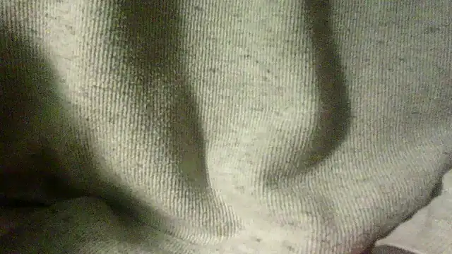 Snapshot of OralDesires2 chatting on February 2025 01:36:01 AM OralDesires2 online show from February 2025 01:36:01 AM