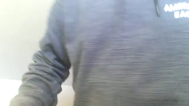 Snapshot of OralDesires2 chatting on March 2025 07:40:01 PM OralDesires2 online show from March 2025 07:40:01 PM