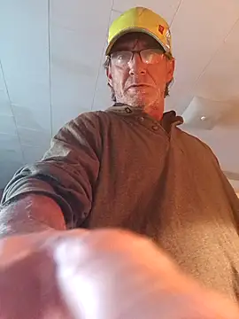 Snapshot of OralDesires2 chatting on October 2025 08:55:02 PM OralDesires2 online show from October 2025 08:55:02 PM