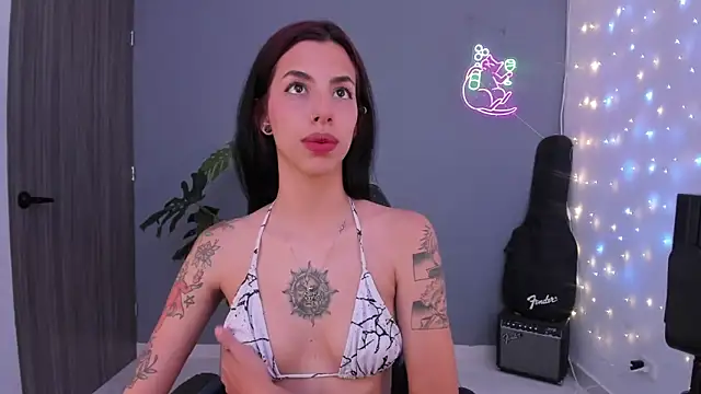 Snapshot of labrika_ chatting on September 2025 04:22:02 PM labrika online show from September 2025 04:22:02 PM