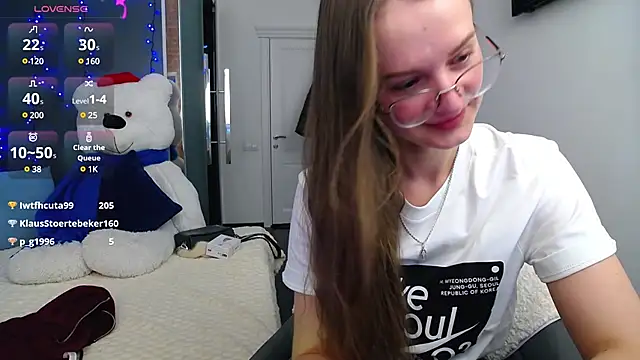 KateJonson online show from December 2024 11:23:02 AM