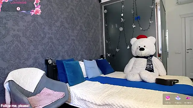 KateJonson online show from September 2025 06:57:02 AM