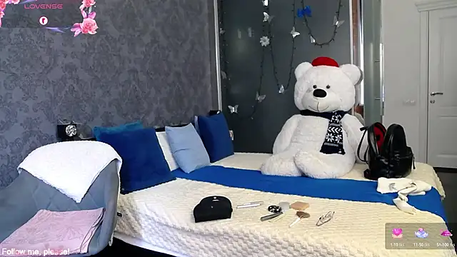 KateJonson online show from September 2025 06:57:02 AM