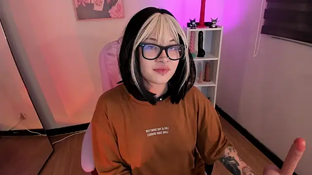  asami chieko  online show from February 2026 09:56:02 PM