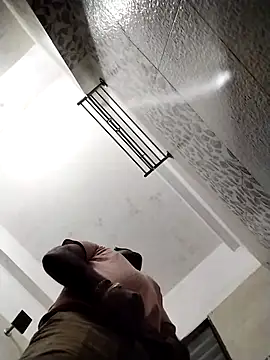 Desi Londa 143 online show from October 2025 03:47:02 AM