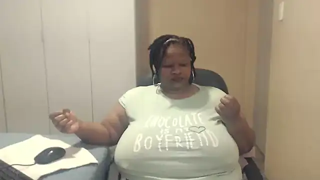 sweetnoziexx online show from September 2025 03:12:01 AM