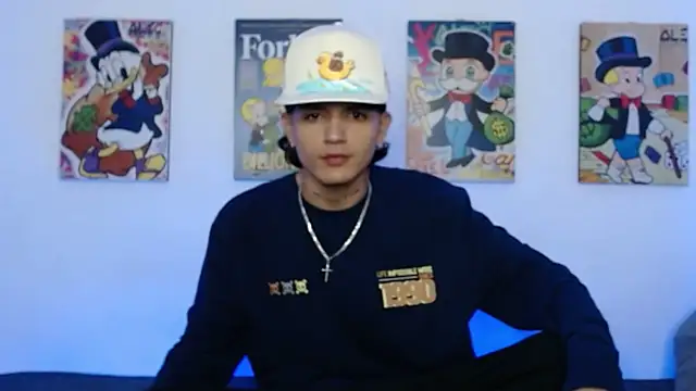 andersonZ998 online show from February 2025 03:15:02 AM