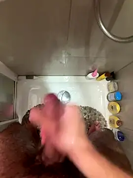 Snapshot of poporial chatting on October 2025 09:35:02 PM poporial online show from October 2025 09:35:02 PM