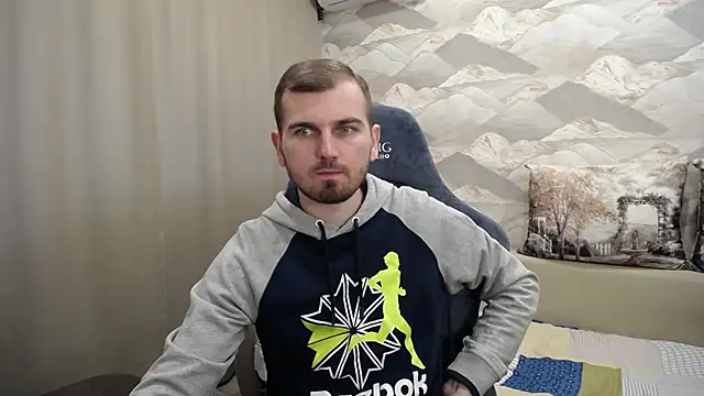 SerzhKorol1 online show from October 2025 12:55:02 PM